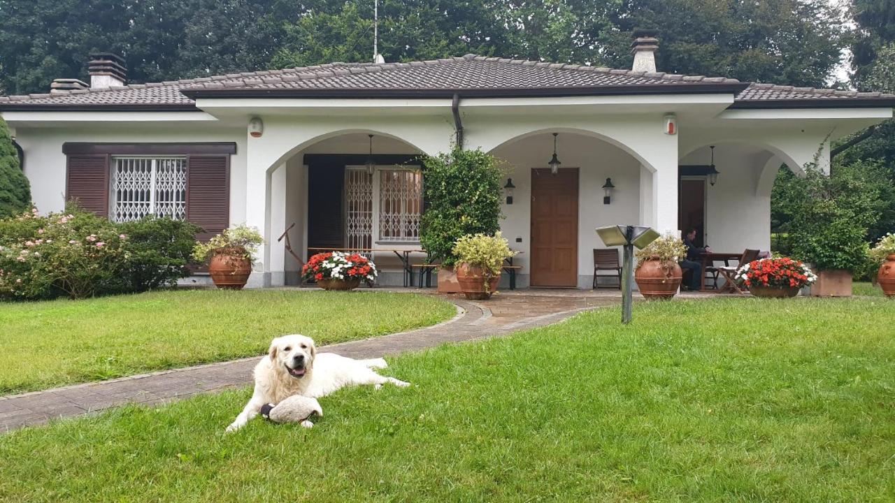 B&B Le Magnolie Carimate Exterior photo